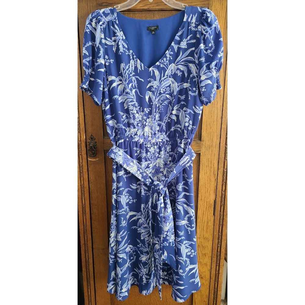 Talbots Petite Fit & Flare Belted Dress Blue Floral Size 4P Smocked Puff Sleeves